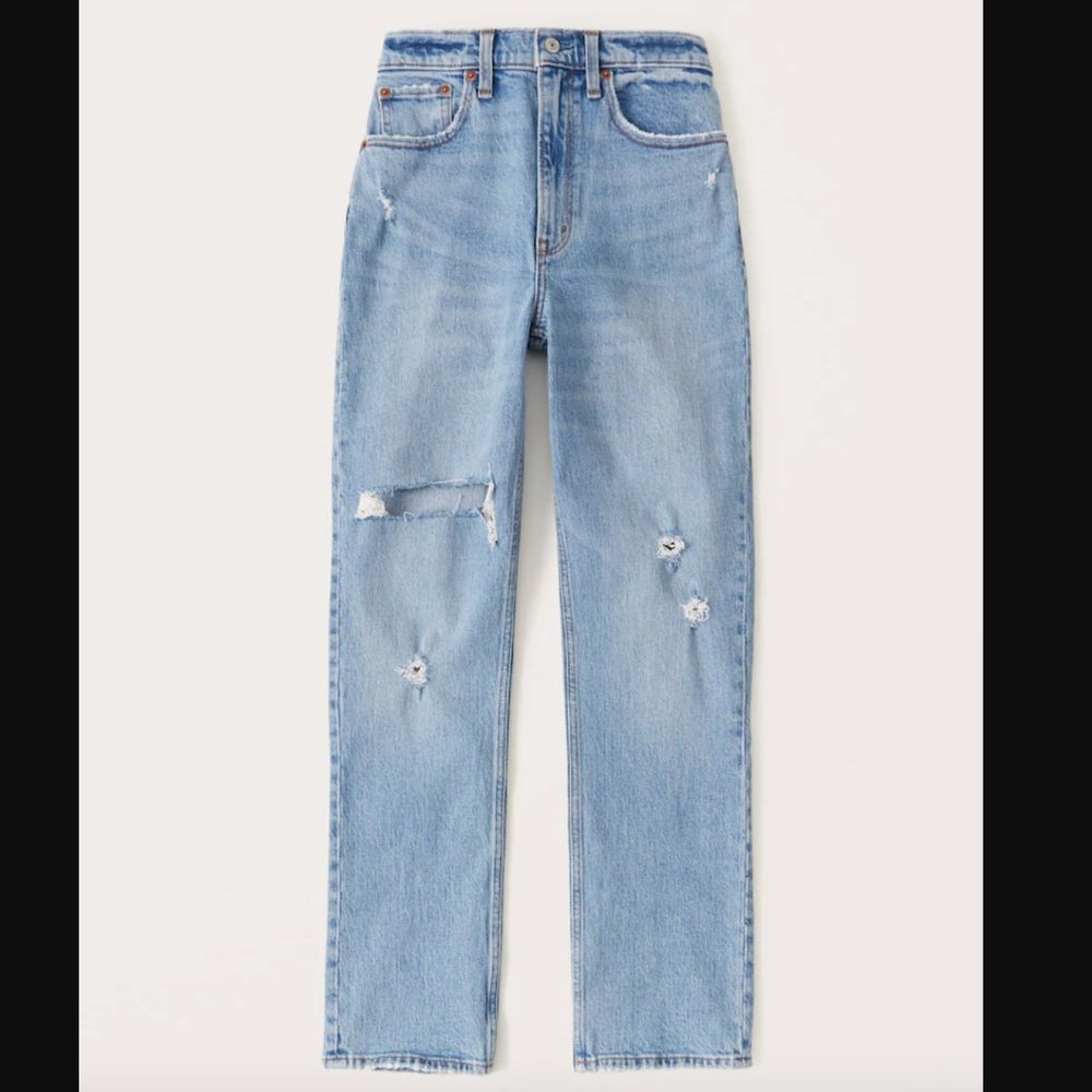 Abercrombie Women's Straight Leg Jeans - Light wash distressed denim